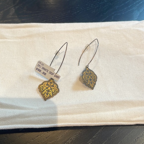 VINTAGE DMJ EARRINGS - Picture 2 of 4